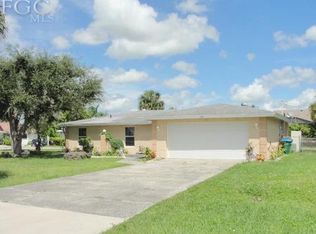 207 SE 47th St, Cape Coral, FL 33904