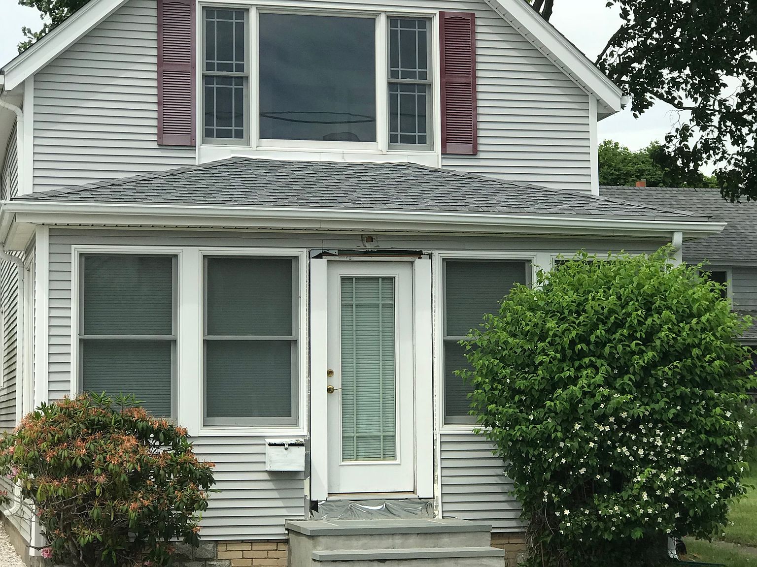 547 Ocean Grove Ave, Swansea, MA 02777 Zillow
