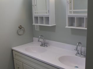 427 School Ln, Dighton, MA 02715