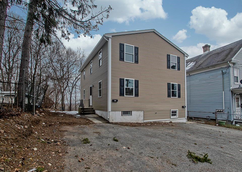 645647 Hampden St, Holyoke, MA 01040 Zillow