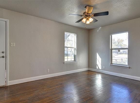 5th image of 5069 Lyndon Dr