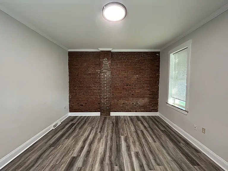 5228 Northrup Ave — Photo 3