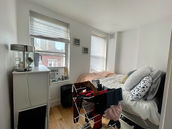 5th image of 103 Saint Marks Pl #4D