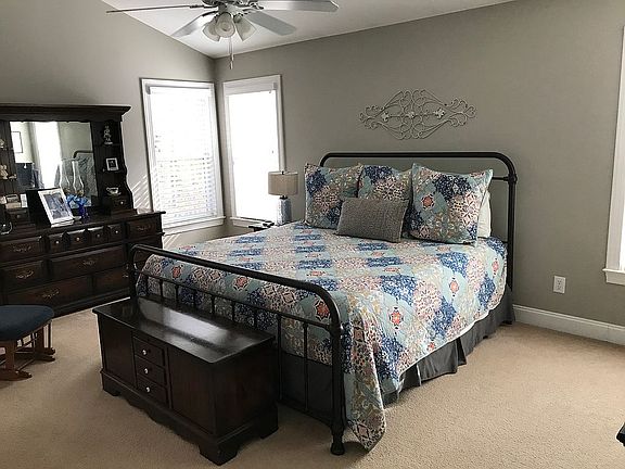 Spacious master bedroom