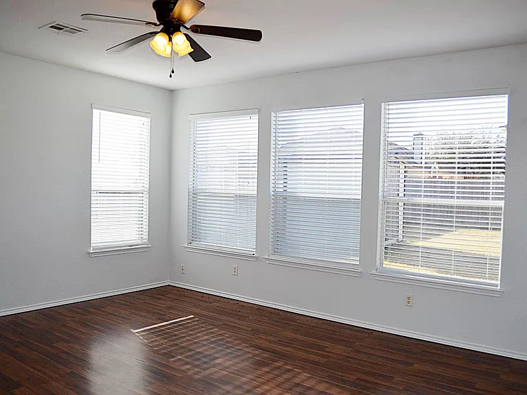 5000 Sydney Harbour Ct — Photo 11
