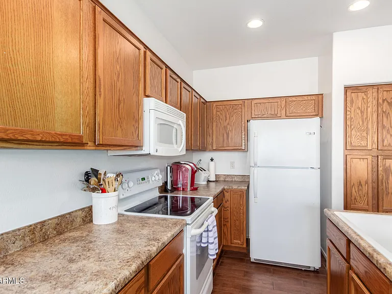 12122 W Dove Wing Way — Photo 14
