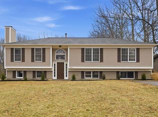 5545 Spangler Ln, Woodbridge, VA 22193