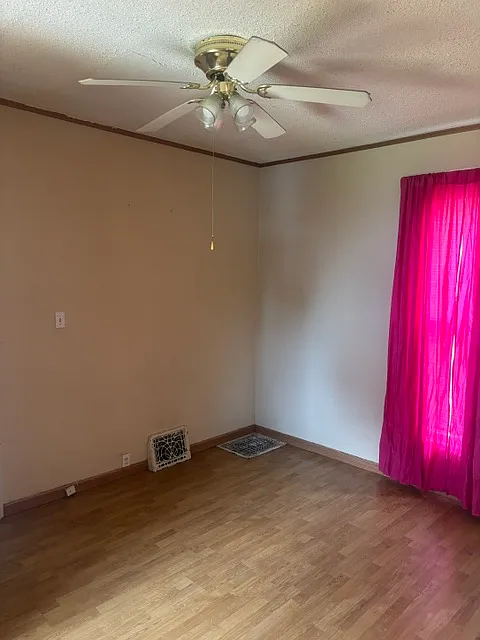 2 bed, $850 — Photo 3