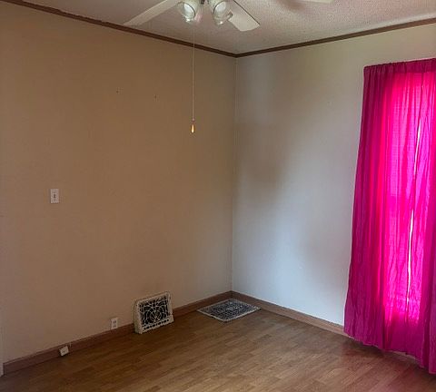 3rd image of 2113 Garfield St #1