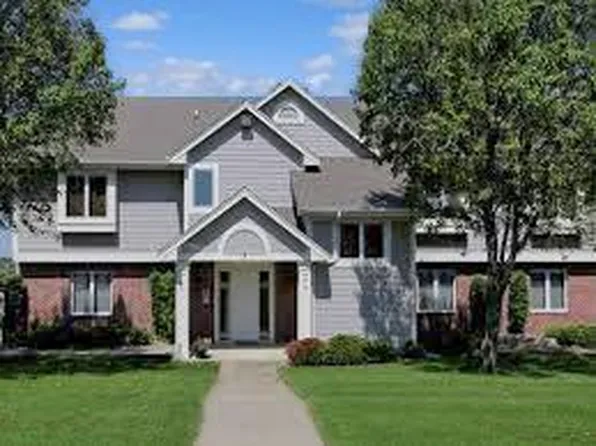 24094 187th St, Spirit Lake, IA 51360