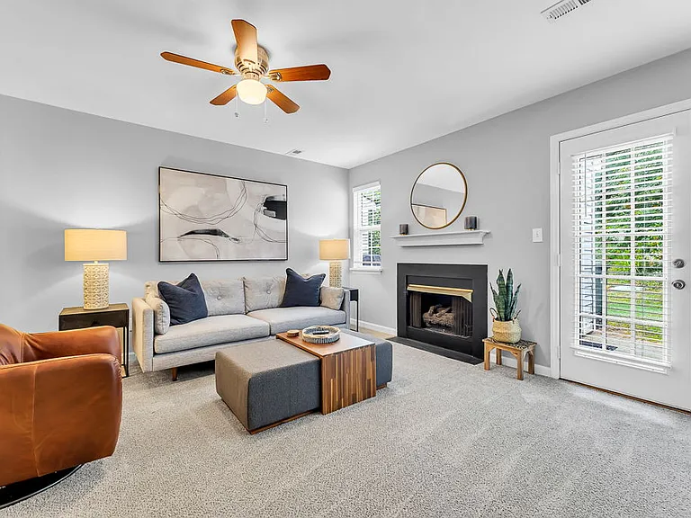3722 Winborne Ln — Photo 10