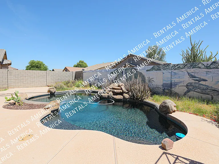 11925 W Jefferson St — Photo 39