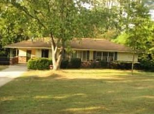 424 Charles Pl, Roswell, GA 30075