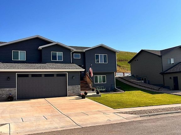 3rd image of 2659 Meadows Dr Lot 21