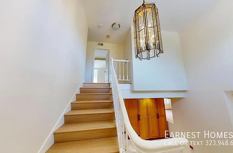 7814 Woodhall Ave — Photo 23