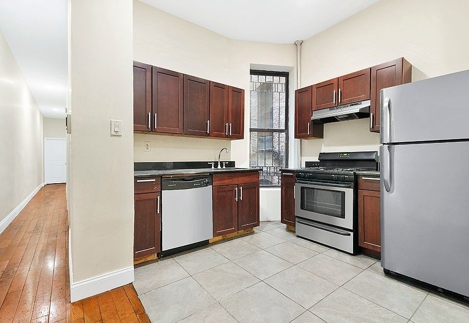 1st image of 520 W 123rd St APT 1W