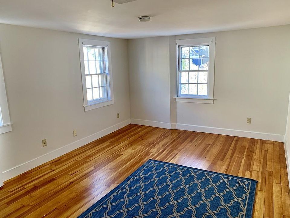 1st image of 27 Dove St #2