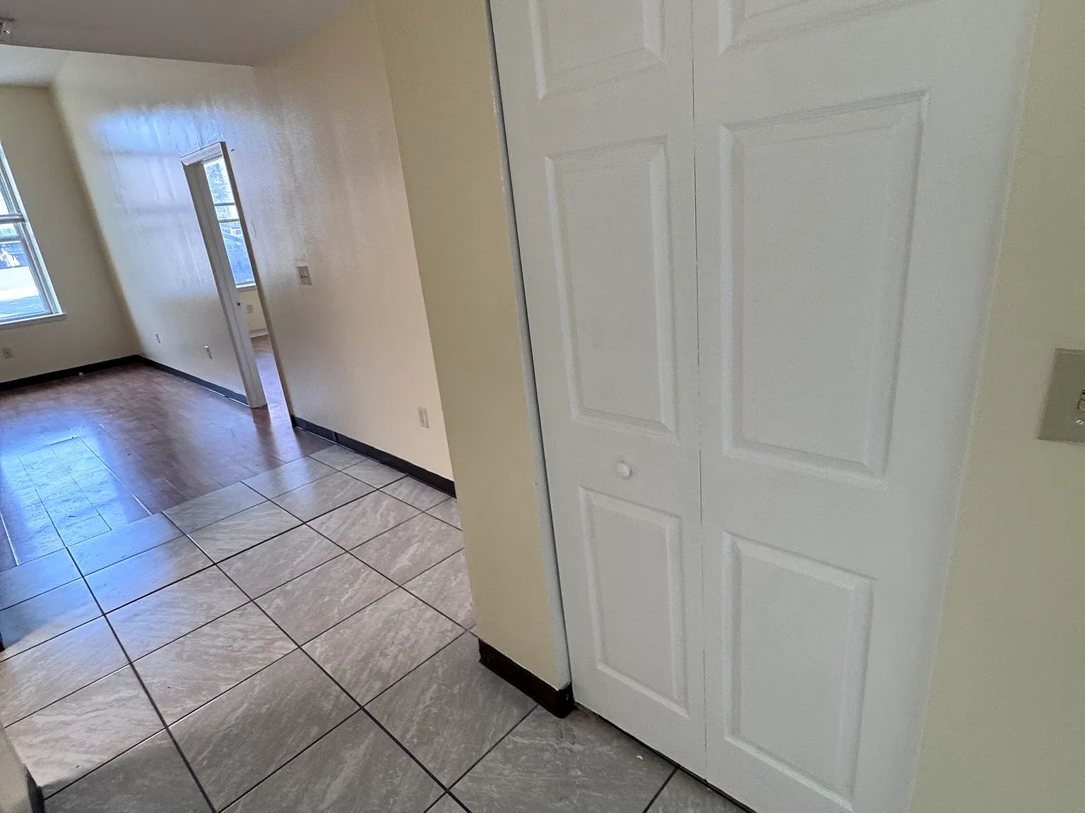 1 bed, 600 sqft, $1,200 — Photo 2