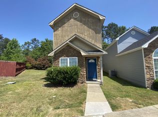 31 Arbor Cove Dr, Phenix City, AL 36870
