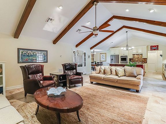 4th image of 602 Canaan Dr