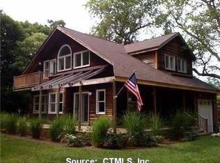 16 Homestead St, Old Saybrook, CT 06475