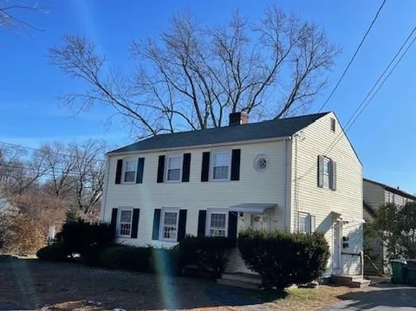 30 Shippen Ave, Warwick, RI 02888