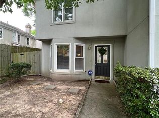 701 Defoors Lndg NW, Atlanta, GA 30318