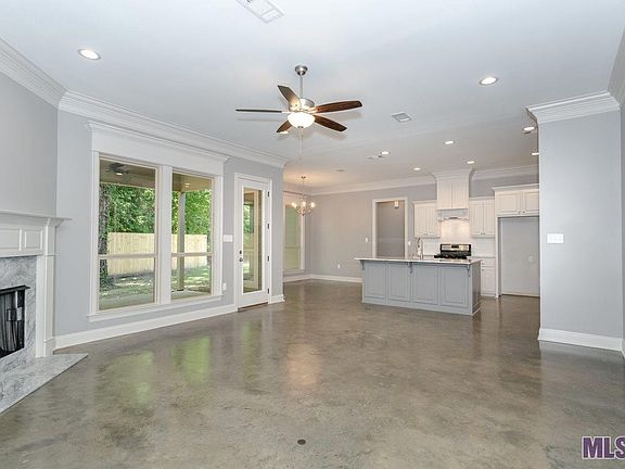 5th image of 1120 Esperanza Dr