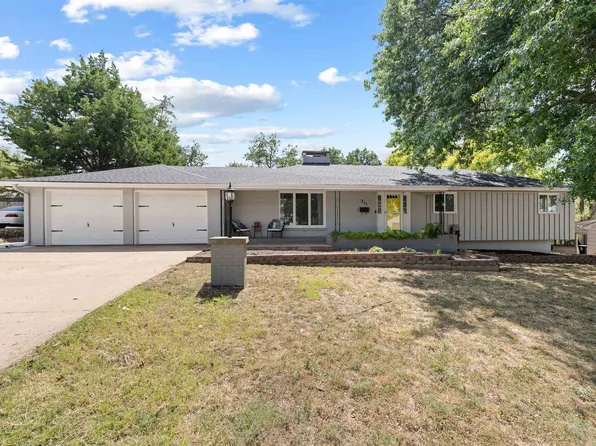 211 Millview Rd, Salina, KS 67401