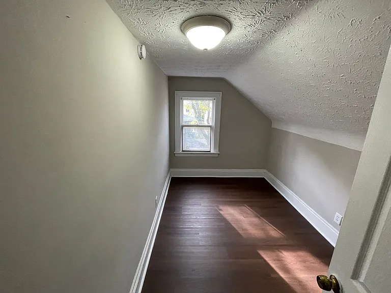 6553 Newman Ave — Photo 16