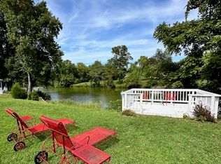 215 Blackwell Rd, Colonial Beach, VA 22443