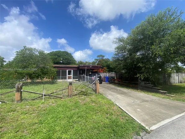 1011 SW 25th Ave, Fort Lauderdale, FL 33312