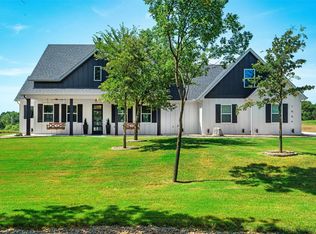 1004 Freedom Ct, Weatherford, TX 76088