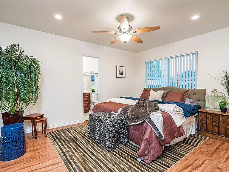 3049 Maine Ave #M — Photo 1