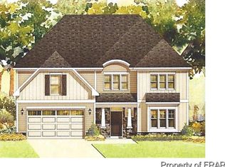 407 Goldenleaf Dr, Whispering Pines, NC 28327