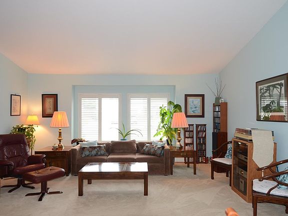 2nd image of 1119 Valley Quail Cir