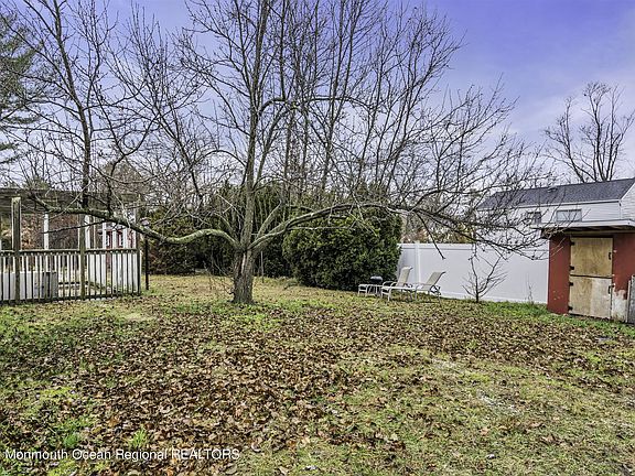 3rd image of 1533 Redondo Ln
