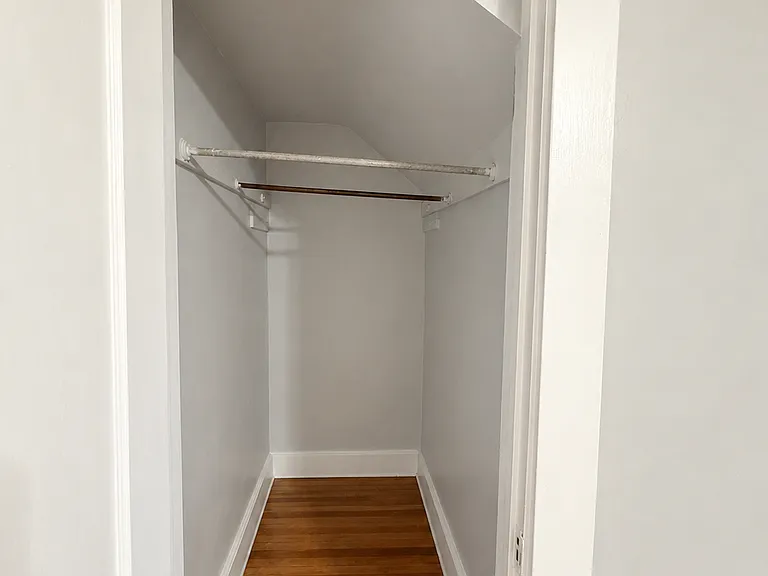 63 Plymouth St #3 — Photo 8
