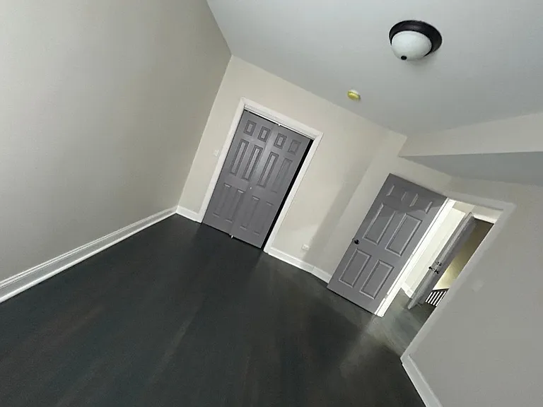 7730 S Cornell Ave #3 — Photo 40