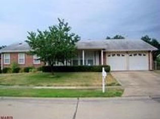 5160 Oakfire Dr, Saint Louis, MO