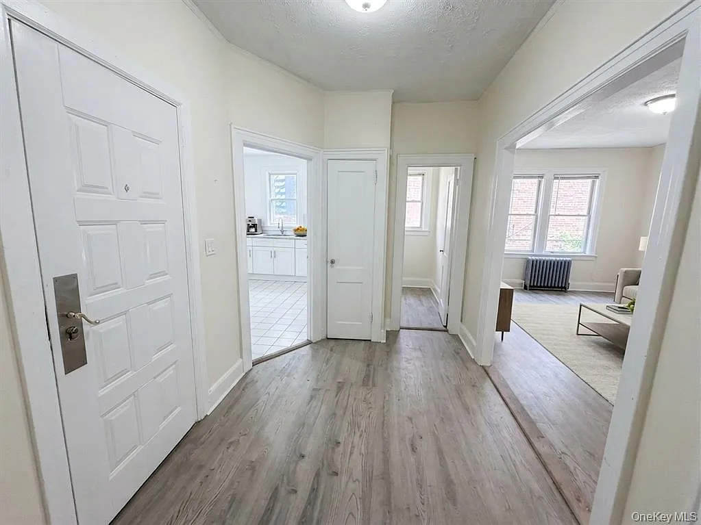 9 Morningside Ave — Photo 2