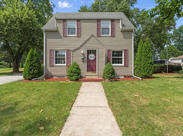 19731 Hildebrand St, South Bend, IN 46614