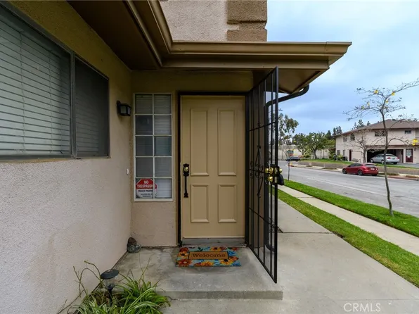 1090 W Calle Del Sol APT 3, Azusa, CA 91702