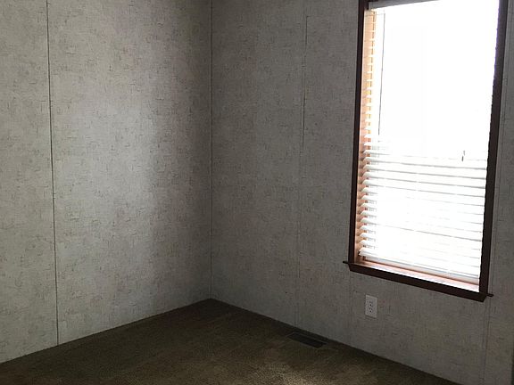 5th image of 1409 Penbroke Dr #170