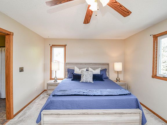 5th image of 26122 Canary Dr