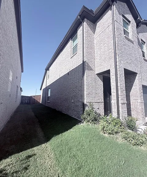 733 Santa Lucia Dr — Photo 28