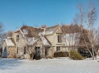 1849 Wicker Ln, Richfield, WI 53076