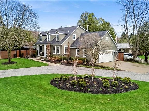 4th image of 653 Glen Morris Rd W