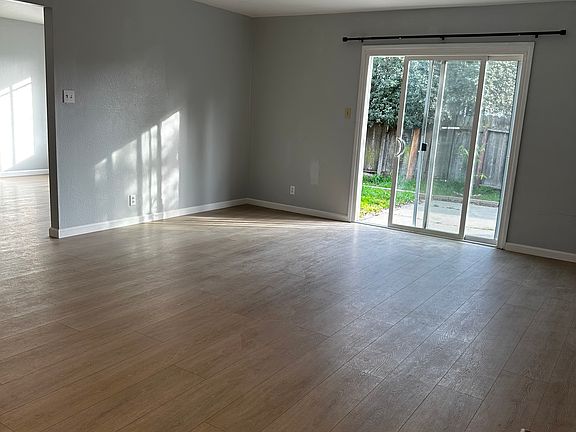 4th image of 1600 60th Ave