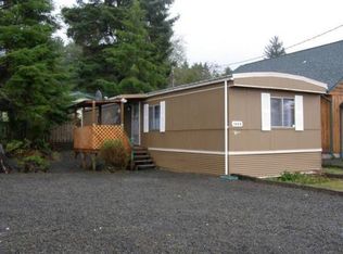 1024 S Dolphin St, Rockaway Beach, OR 97136